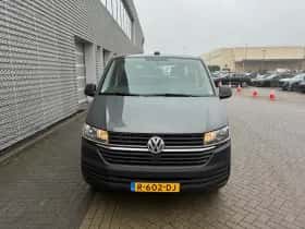 Volkswagen Transporter (2021) thumbnail 2