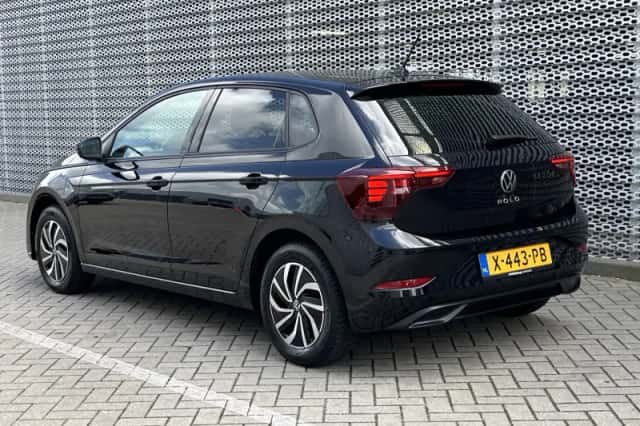 Volkswagen Polo (2023) thumbnail 6