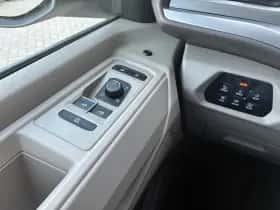 Volkswagen Multivan (2026) thumbnail 11