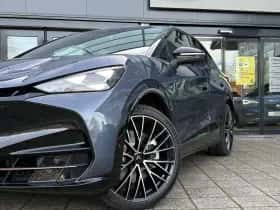 CUPRA Tavascan (2025) thumbnail 3