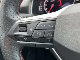 SEAT Arona (2023) thumbnail 16