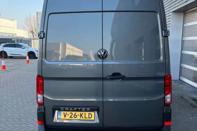 Volkswagen Crafter (2024) thumbnail 5