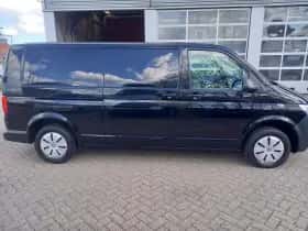 Volkswagen Transporter (2023) thumbnail 8