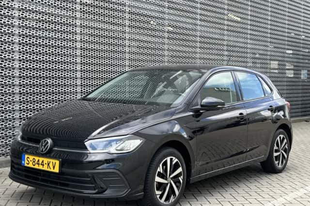 Volkswagen Polo (2023) thumbnail 4