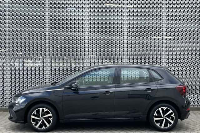 Volkswagen Polo (2023) thumbnail 5