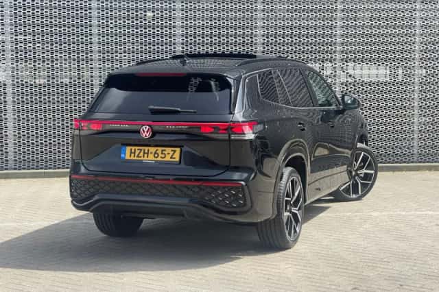 Volkswagen Tayron (2025) thumbnail 2
