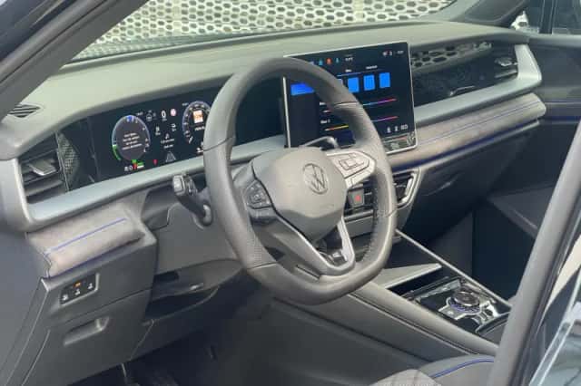 Volkswagen Tayron (2025) thumbnail 4