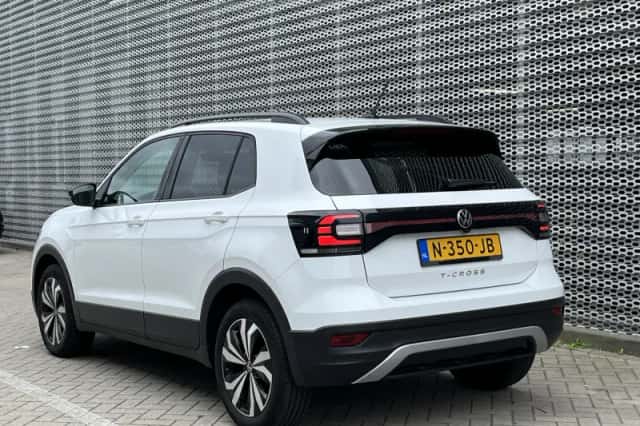 Volkswagen T-Cross (2021) thumbnail 6
