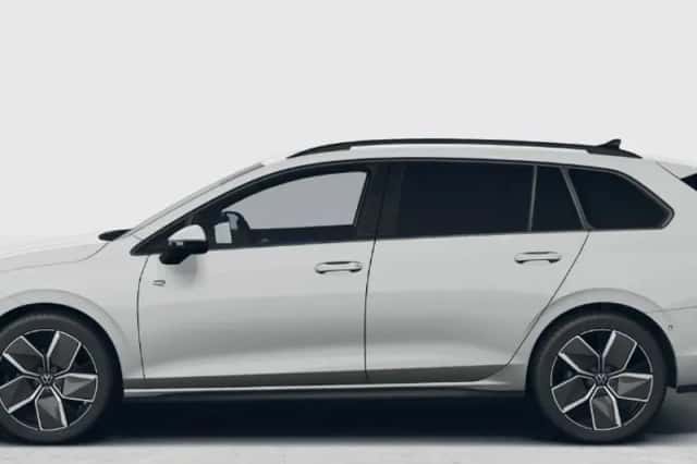 Volkswagen Golf (2025) thumbnail 2