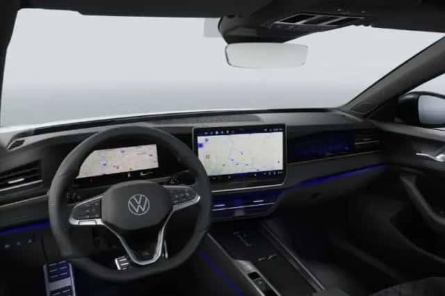 Volkswagen Passat (2025) thumbnail 5