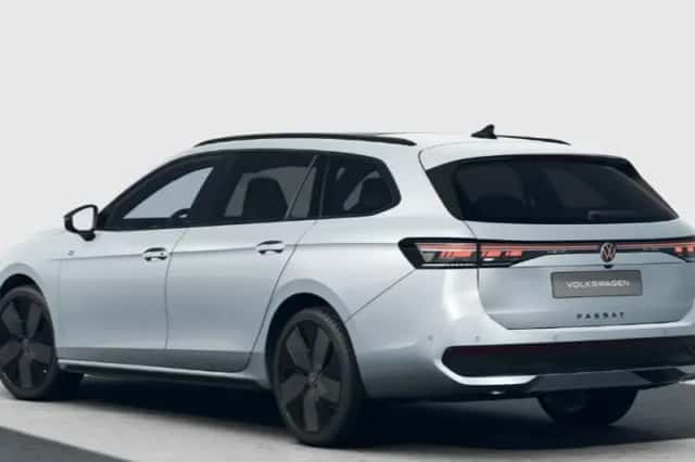 Volkswagen Passat (2025) thumbnail 3