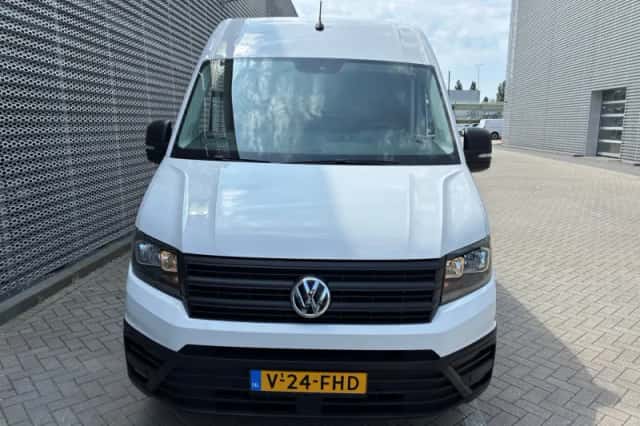 Volkswagen Crafter (2024) thumbnail 2
