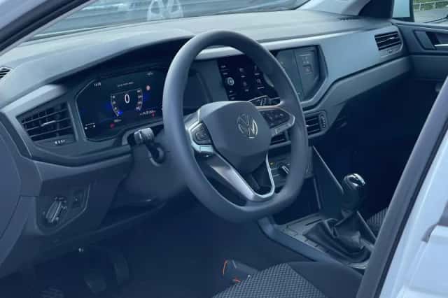 Volkswagen Polo (2024) thumbnail 5