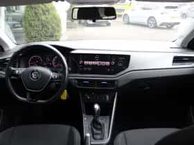 Volkswagen Polo (2019) thumbnail 4