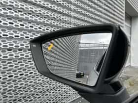 SEAT Arona (2020) thumbnail 4