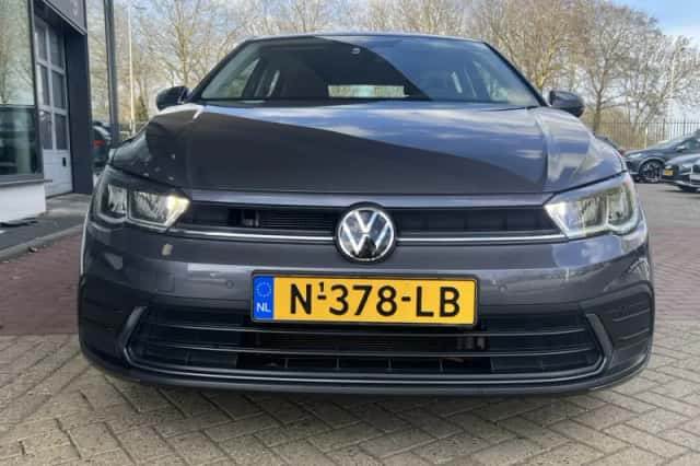 Volkswagen Polo (2021) thumbnail 4
