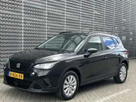 SEAT Arona (2022) thumbnail 4