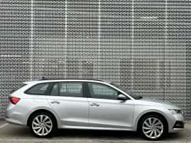 Škoda Octavia (2022) thumbnail 10