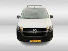 Volkswagen Transporter (2022) thumbnail 2
