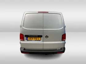 Volkswagen Transporter (2022) thumbnail 3