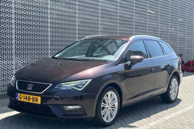 SEAT Leon (2019) thumbnail 5
