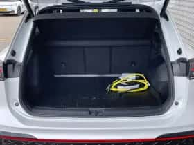 Volkswagen Tiguan (2024) thumbnail 25