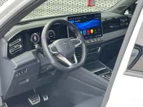 Volkswagen Tiguan (2024) thumbnail 6