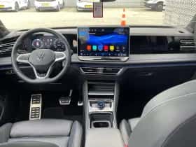 Volkswagen Tiguan (2024) thumbnail 8