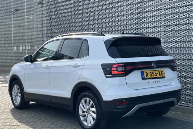 Volkswagen T-Cross (2021) thumbnail 6