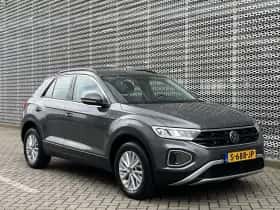 Volkswagen T-Roc (2022) thumbnail 11