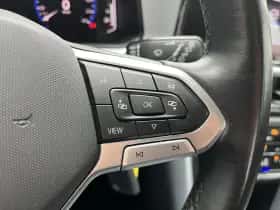 Volkswagen T-Roc (2022) thumbnail 18