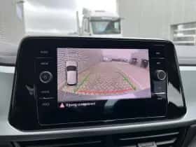 Volkswagen T-Roc (2022) thumbnail 24