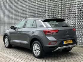 Volkswagen T-Roc (2022) thumbnail 7
