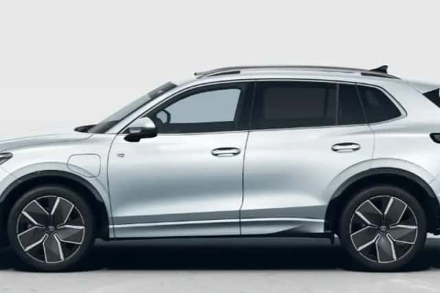 Volkswagen Tiguan (2025) thumbnail 2