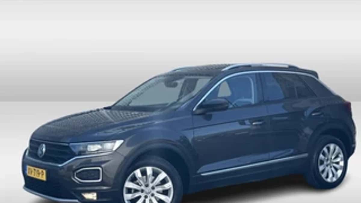 Volkswagen T-Roc (2019) — foto 1