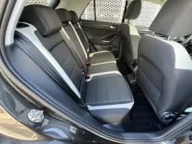 Volkswagen T-Roc (2019) thumbnail 26