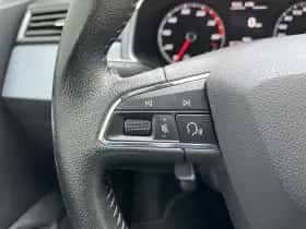 SEAT Arona (2018) thumbnail 16