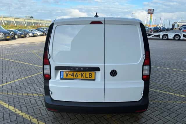 Volkswagen Caddy (2024) thumbnail 5