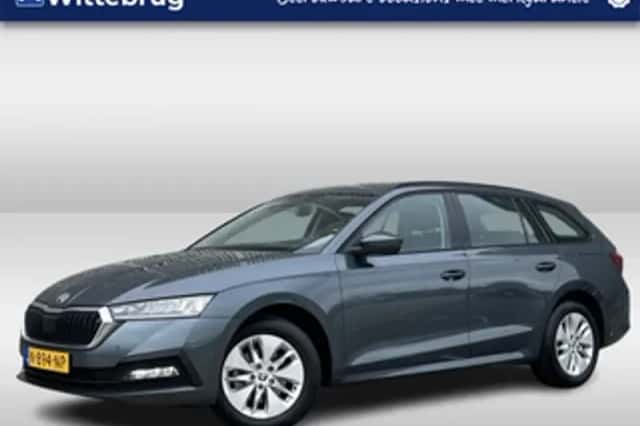 Škoda Octavia (2021) thumbnail 1