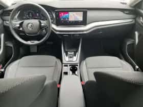 Škoda Octavia (2021) thumbnail 16
