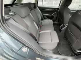 Škoda Octavia (2021) thumbnail 28