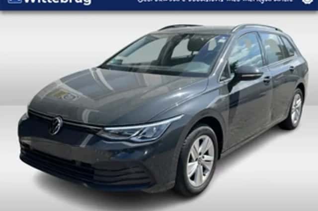 Volkswagen Golf (2022) thumbnail 1