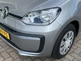 Volkswagen Up! (2023) thumbnail 19