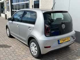Volkswagen Up! (2023) thumbnail 5