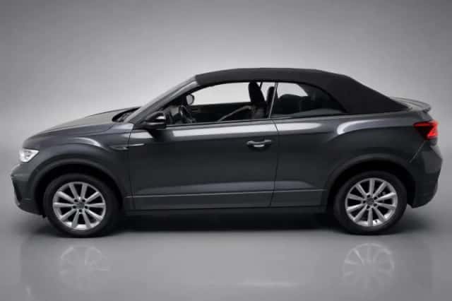 Volkswagen T-Roc (2023) thumbnail 2