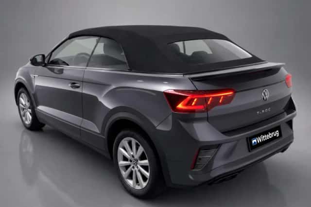 Volkswagen T-Roc (2023) thumbnail 5