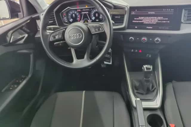 Audi A1 (2022) thumbnail 6