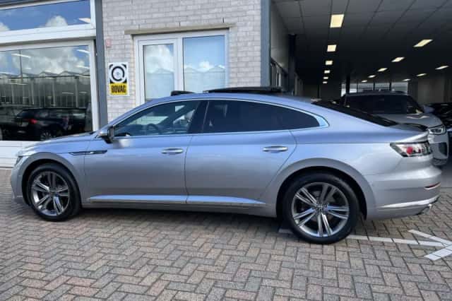 Volkswagen Arteon (2022) thumbnail 2