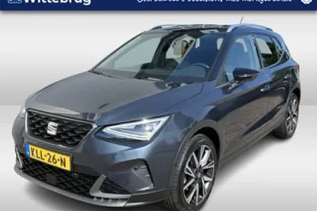 SEAT Arona (2024) thumbnail 1