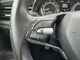 Škoda Kamiq (2023) thumbnail 11
